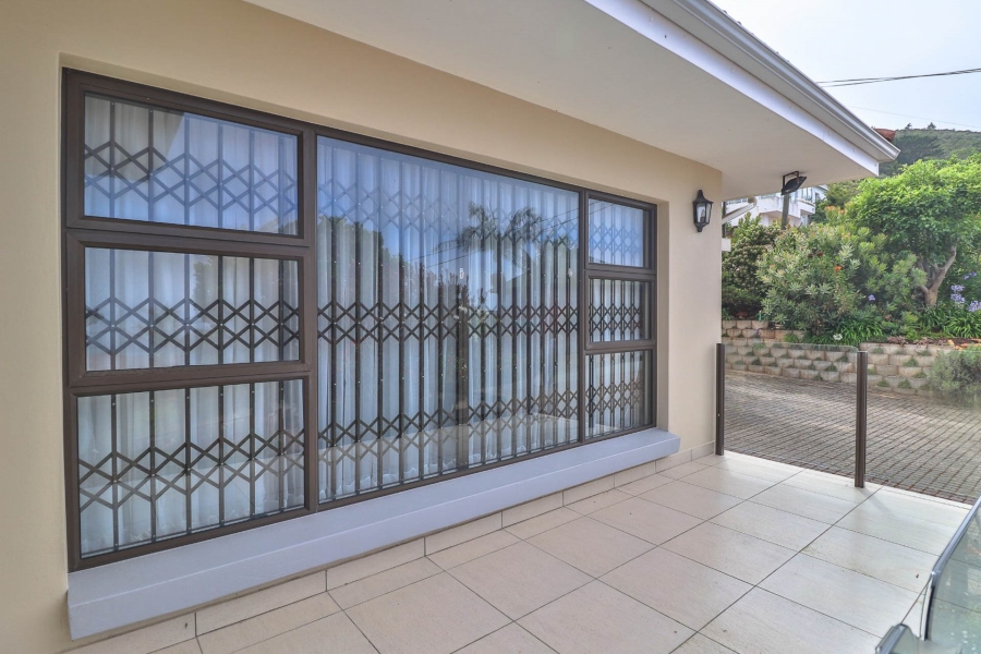 3 Bedroom Property for Sale in Glentana Western Cape